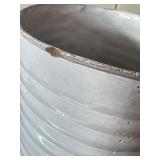 Astier de Villeneuve Paris Plate & 2 Ribbed Cylinders