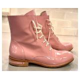 CL - FREDA SALVADOR Pink Patent Leather Lace-Up Boots - Made in Spain, Leather Sole