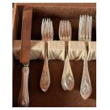 MB - Vintage Lunt Mount Vernon Sterling Silver Flatware Set - 70-Piece in Wood Case