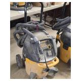 DeWalt® 10-Gallon Dust Extraction Vacuum DWV012