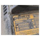 DeWalt® 12V Max / 20V Max Lithium Ion Battery Charger DCB101