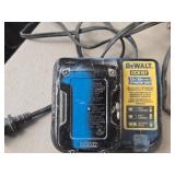 DeWalt® 12V Max / 20V Max Lithium Ion Battery Charger DCB107 with 12V 2Ah Battery Pack