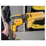 DeWalt® 20V Drywall Screw Gun DCF620 with Collated Attachment DCF6201