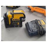 DeWalt® Battery Green Line Laser Level DW089LG 3x360 with (1) Rechargeable Battery, Charger
