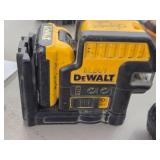 DeWalt® Battery Green Line Laser Level DW089LG 3x360 with (1) Rechargeable Battery, Charger