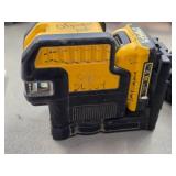 DeWalt® Battery Green Line Laser Level DW089LG 3x360 with (1) Rechargeable Battery, Charger