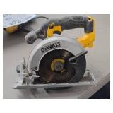 DeWalt® 20V 6-1/2' Circular Saw DCS391