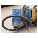 DeWalt® 16 Gauge Nibbler DW897