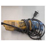 DeWalt® 16 Gauge Nibbler DW897