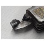 DeWalt® 16 Gauge Nibbler DW897