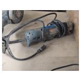 Makita® 3/8' Right Angle Drill DA3010F