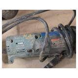 Makita® 3/8' Right Angle Drill DA3010F