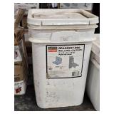 Lot of (1 Bucket / ~90) Simpson Strong Tie 12-GA Rigid Angle Clips RCA223/97-R90 2' x 2' x 3'