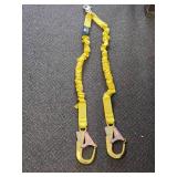 3M DBI-Sala Shock Wave 2 4'4' 100% Tie-Off Shock-Absorbing Lanyard | 3500-lb Gate Strength