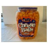2x 23oz Utz Cheddar Cheese Balls
