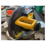 DeWalt® 12' Compound Miter Saw DW705