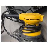DeWalt® Random Orbit Palm Sander DW421 with Case