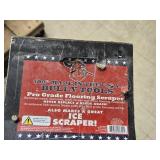 Bully Tools Pro Grade Flooring Scraper / Ice Scraper