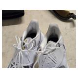 Nike Kyrie Low 3 Eclipse Basketball Shoes Size 11