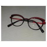 J. P. Rey PA037 Eyeglasses - Distintive Cat Eye Shape with Red Top Bar and Black & White Pattern - 0030 47-18-140
