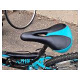 Huffy Trail Runner 22' Trail Bike 16' Turquiose Frame