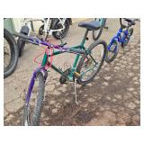 Big Horn 22' Men's Trail Bike 21' Green Frame