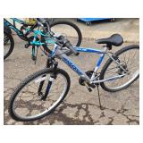 Huffy Highland 22' Women's Trail Bike 18' Silver Frame