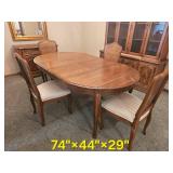 Thomasville Furniture American Contemporary Dining Table Set  (4 Chairs, 2 Leaves, Pads)
