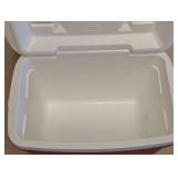 NEW IGLOO PERSONAL COOLER