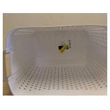 MAINSTAYS RECTANGULAR FLEXIBLE LAUNDRY TOTE WHITE
