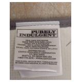 NEW PURELY INDULGENT BATH MAT GRAY