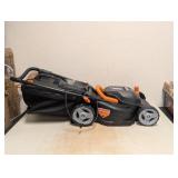 WORX POWER SHARE 40V ELECTRIC LAWNMOWER W/BATTERY CHARGER