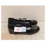 NEW CAT & JACK GIRLS SHOES SIZE 4 BLACK