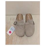 NEW CAT & JACK KIDS TATE CLOGS SIZE 5 SUEDE LEATHER