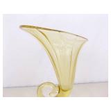 Cambridge Mandarin Gold Cornucopia 10' Vase