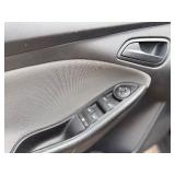 2012 FORD FOCUS SE (NO RESERVE)