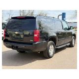 2011 CHEVROLET SUBURBAN LT *4x4* (NO RESERVE)