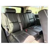 2011 CHEVROLET SUBURBAN LT *4x4* (NO RESERVE)
