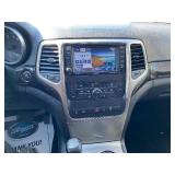 2012 JEEP GRAND CHEROKEE LAREDO X (NO RESERVE)
