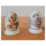 Lot of (2) 4' Disney theme Hand-painted Ceramic Collectible Eggs