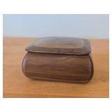 Keepsake Box - Walnut/Myrtle Wood 4 1/2' x 4 1/2' x 2'