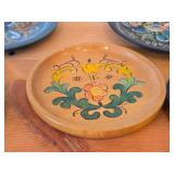 Lot of (5) Vintage Hand painted Wooden Plates / Norwegian Rosemaling Folk Art style / 6', 6-1/2', 7', 8-1/4', 8-1/2'