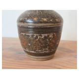 Handcrafted Ceramic Pottery Vase (Signed) 6' x 3 1/2'