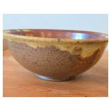 Lot of (2) Handmade Hand painted Stoneware Ceramic Pottery Bowls (Signed) 9'Dx3-1/2', 9'Dx4'