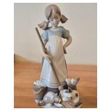 Vintage 8' Llandro Porcelain Sculpture titled Playful Kittens by Juan Huerta #5232