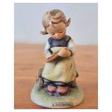 Vintage 4 1/2' Goebel Hummel Busy Student Figurine #367 Hand painted in Germany