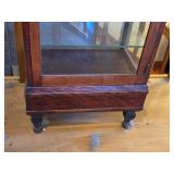 Vintage Wood / Glass-Door Curio Cabinet 21 1/2' wide x 16' deep x 42' tall