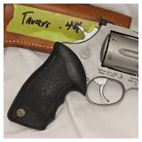 Taurus M44 Stainless, Ported, Vent Rib 44 Mag, 6', Like New, Leather Holster