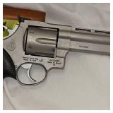 Taurus M44 Stainless, Ported, Vent Rib 44 Mag, 6', Like New, Leather Holster