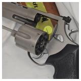 Taurus M44 Stainless, Ported, Vent Rib 44 Mag, 6', Like New, Leather Holster